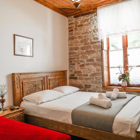 4Rooms Hotel Gjirokastër 外观 照片