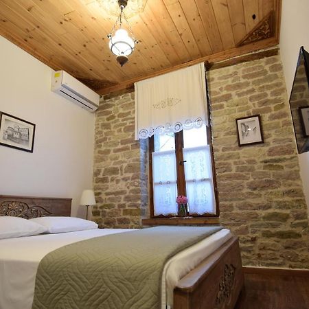 4Rooms Hotel Gjirokastër 外观 照片