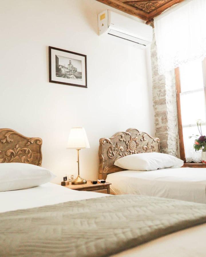 4Rooms Hotel Gjirokastër 外观 照片