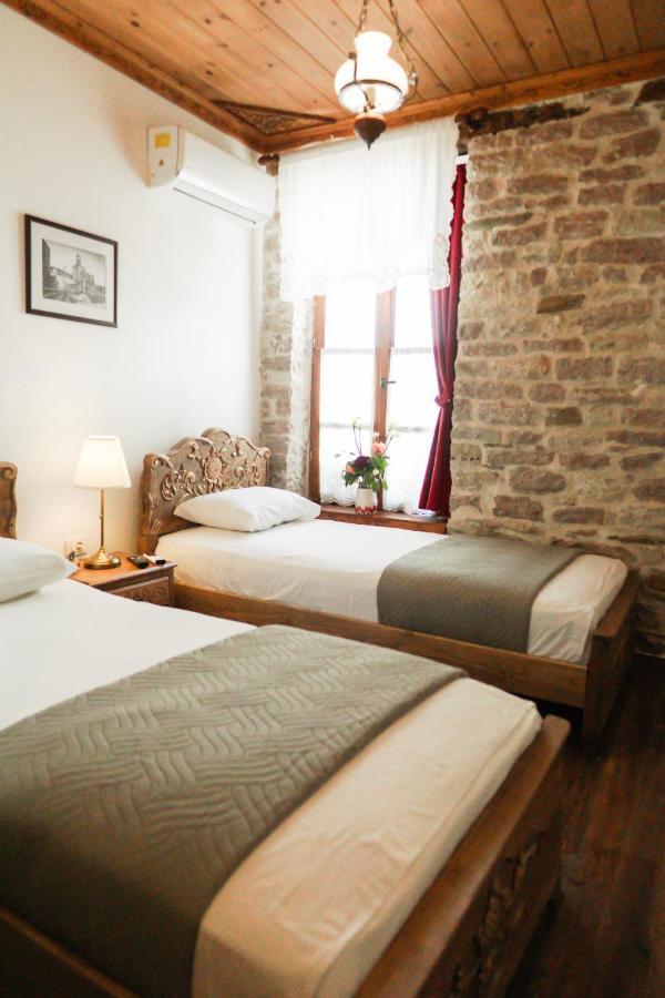 4Rooms Hotel Gjirokastër 外观 照片