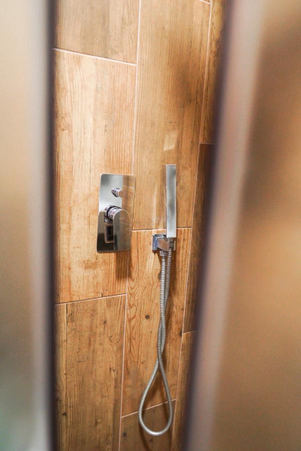 4Rooms Hotel Gjirokastër 外观 照片