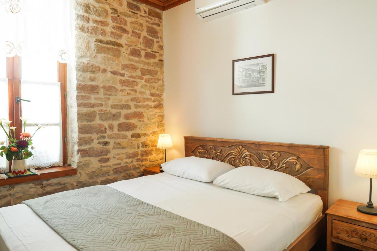 4Rooms Hotel Gjirokastër 外观 照片