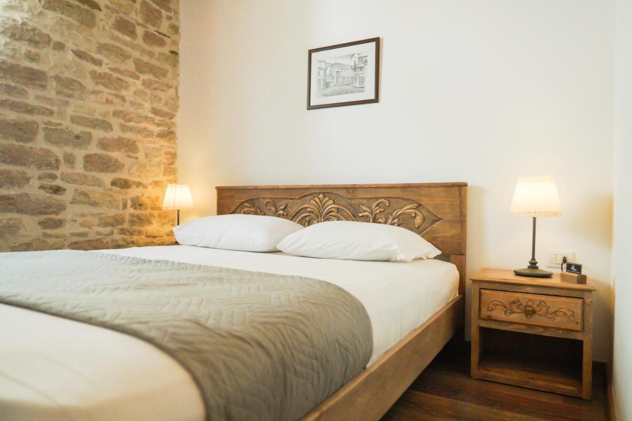 4Rooms Hotel Gjirokastër 外观 照片