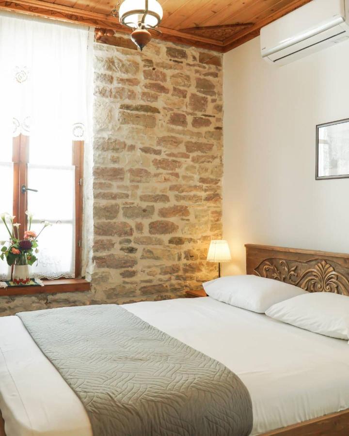 4Rooms Hotel Gjirokastër 外观 照片