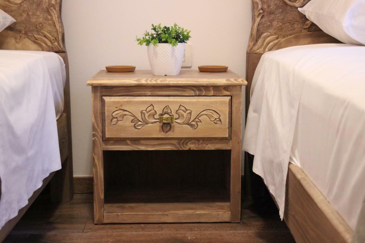 4Rooms Hotel Gjirokastër 外观 照片