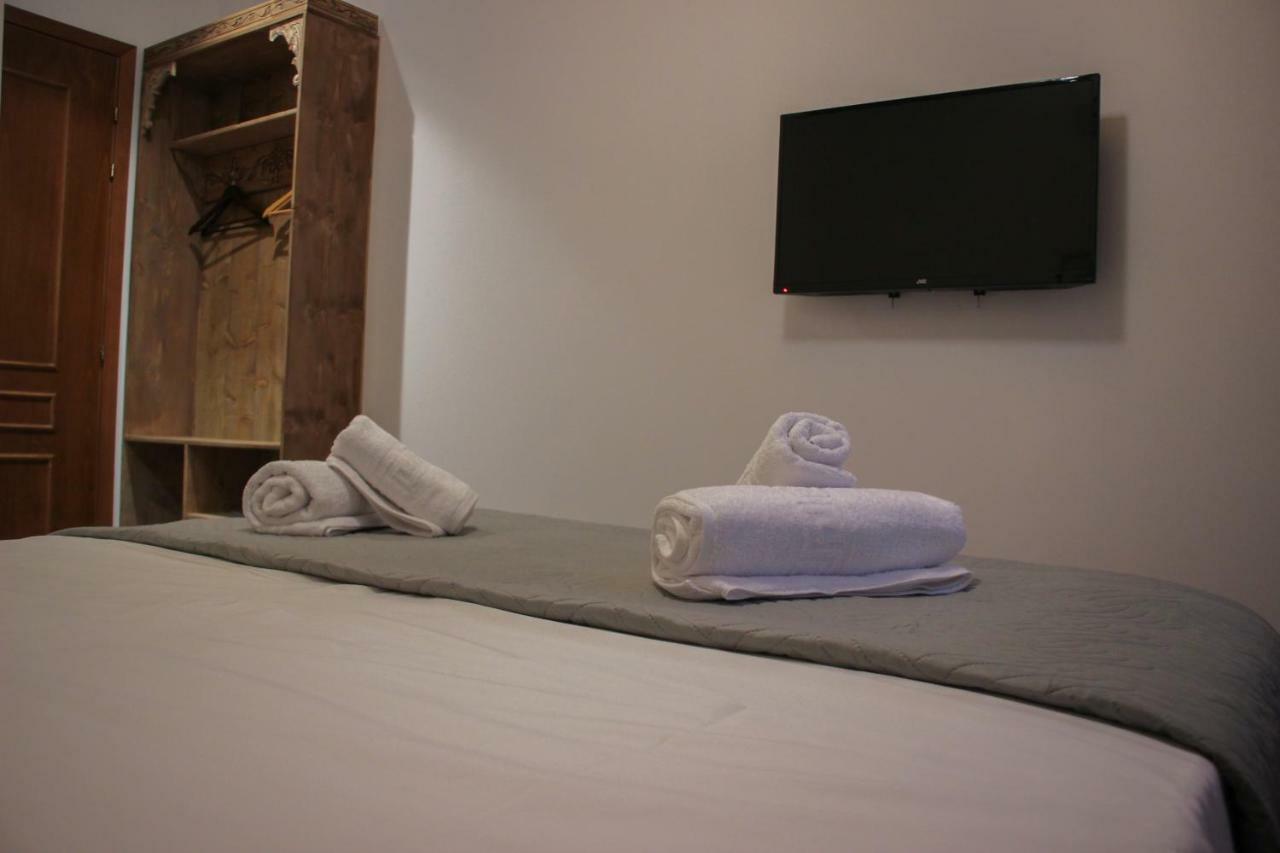 4Rooms Hotel Gjirokastër 外观 照片