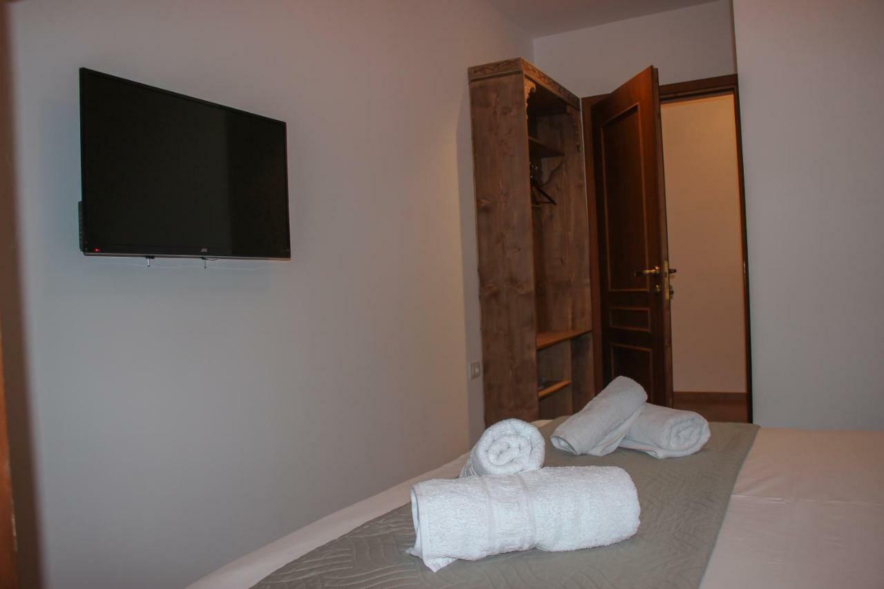4Rooms Hotel Gjirokastër 外观 照片