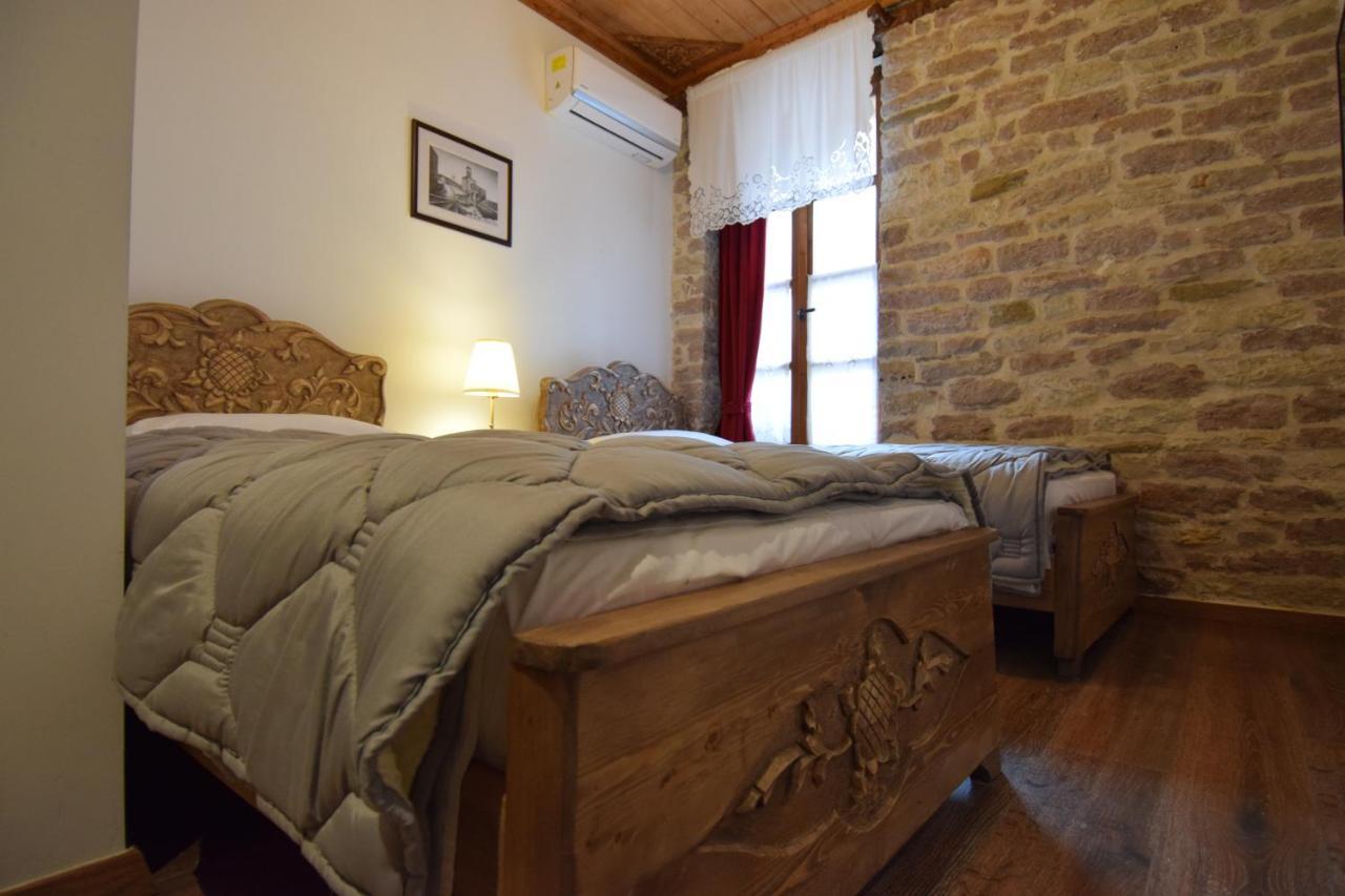 4Rooms Hotel Gjirokastër 外观 照片